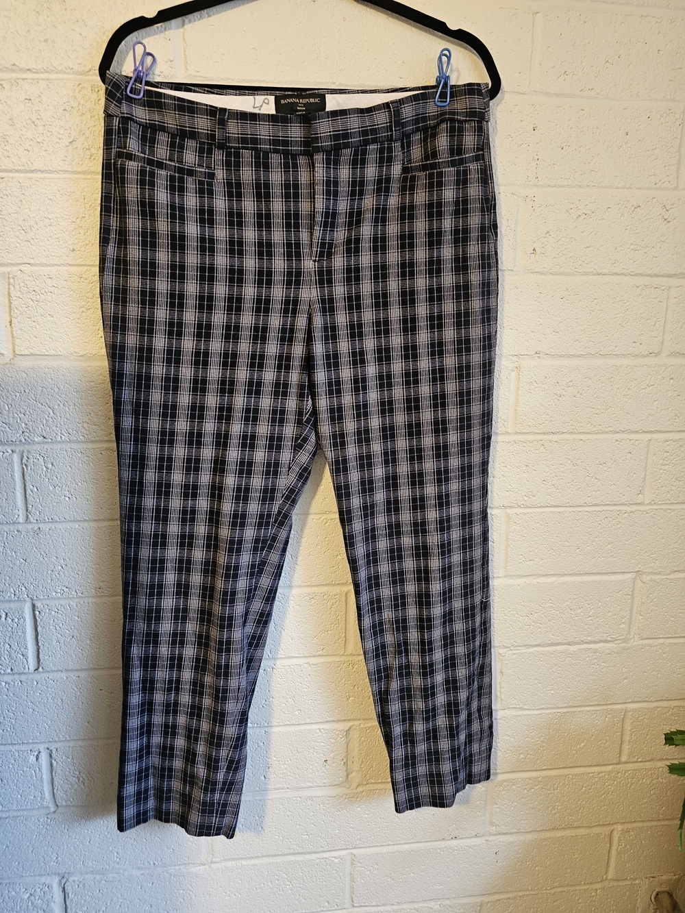 Banana Republic Women’s Plaid Dress Pants Black Gray Size 4